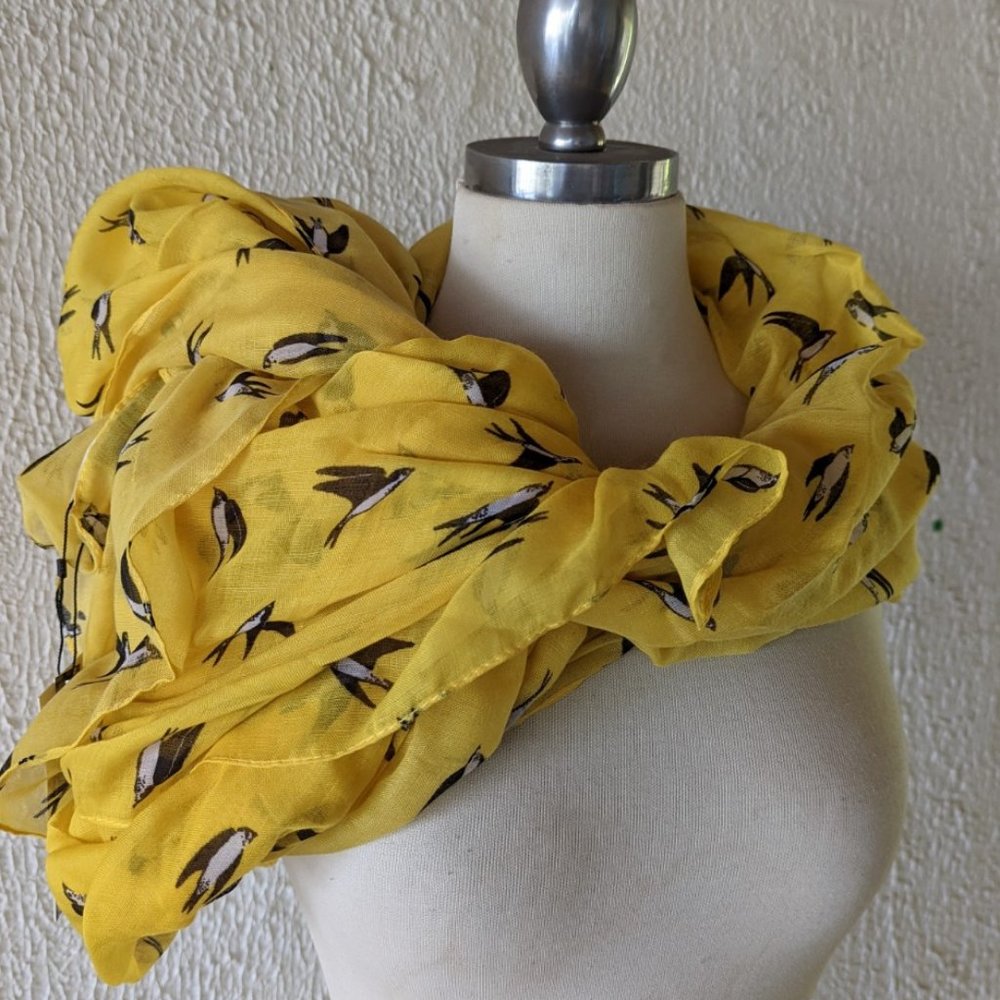 Oversized scarf with bird print, Printed Village, NWT